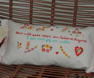 Mãe - BORDADO "Viana"