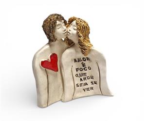 Escultura Namorados "Amor"