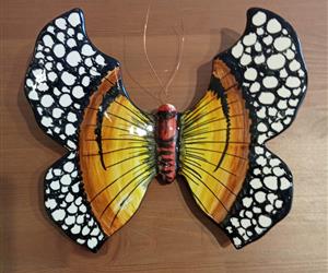 Borboleta Colorida - Pintura Manual